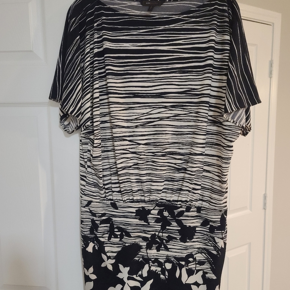 BCBGMAXAZRIA - Picture 2 of 7